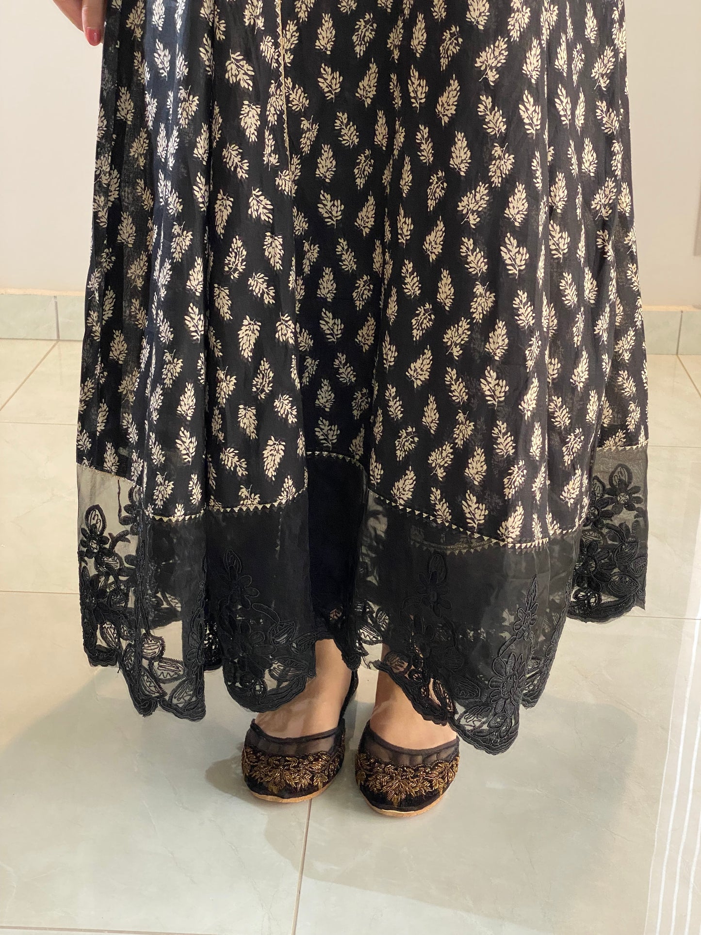 Noir Anarkali