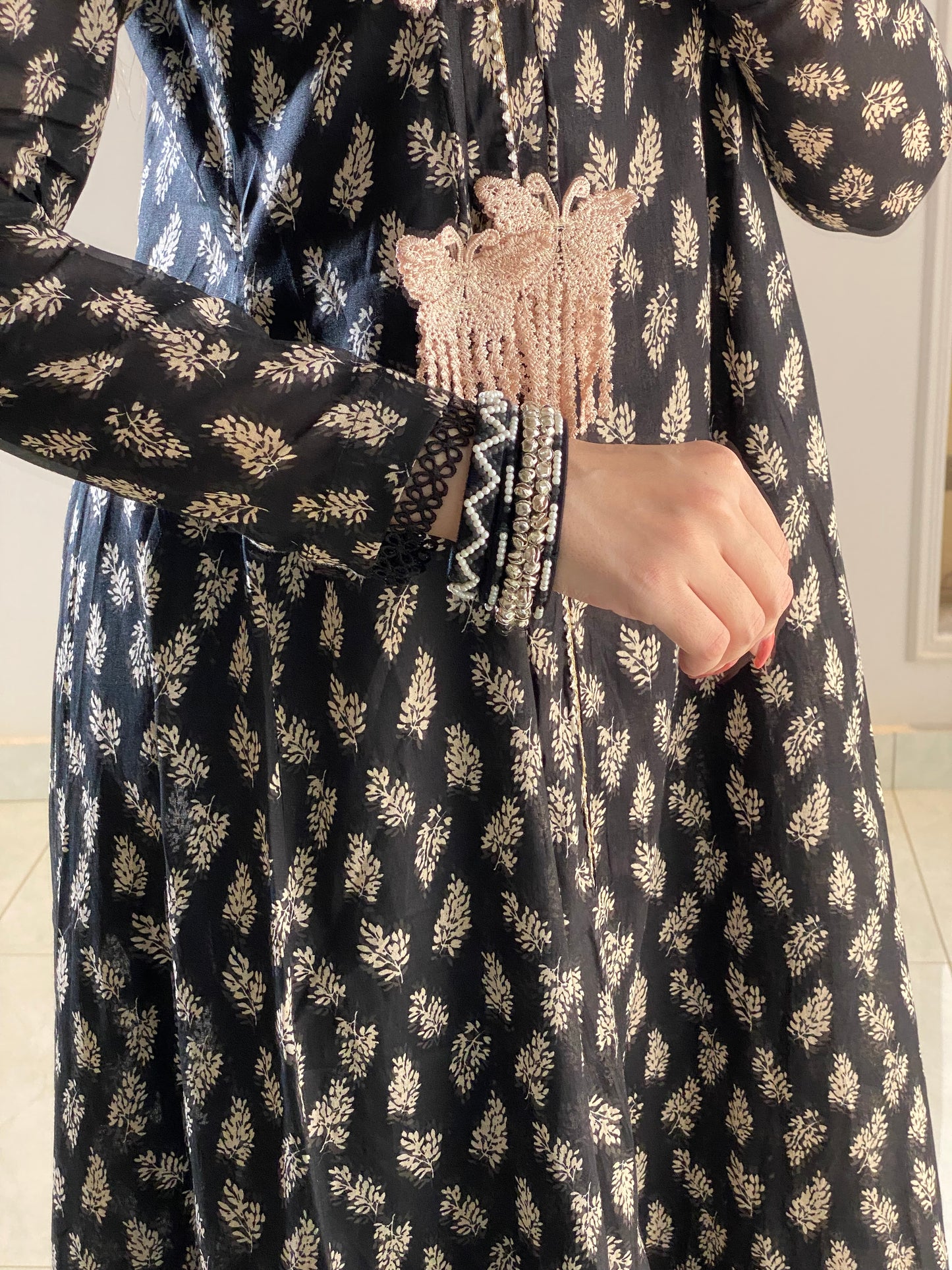 Noir Anarkali